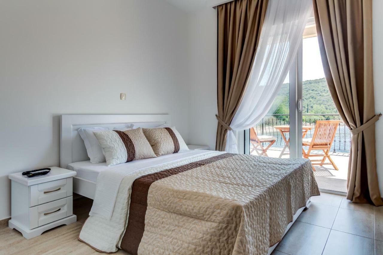 Villa San Apartments Tivat Exterior foto