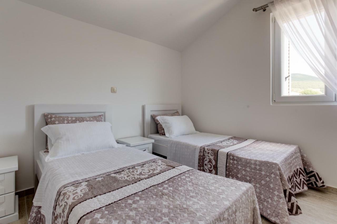 Villa San Apartments Tivat Exterior foto